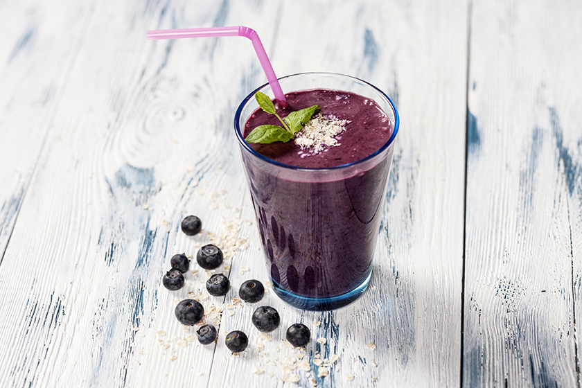 Mustikka-vihersmoothie