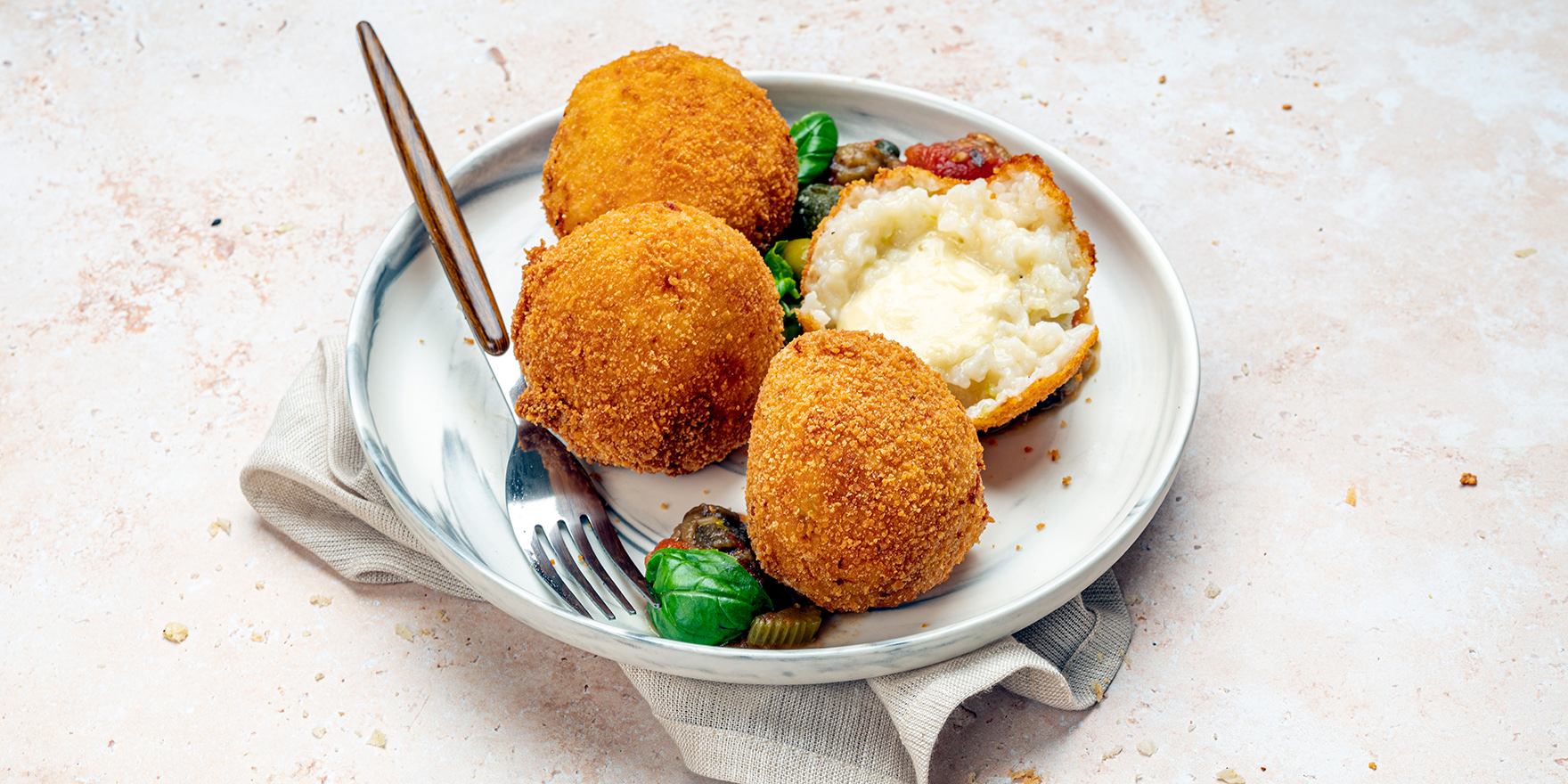 Arancini-riisipallot & Caponata