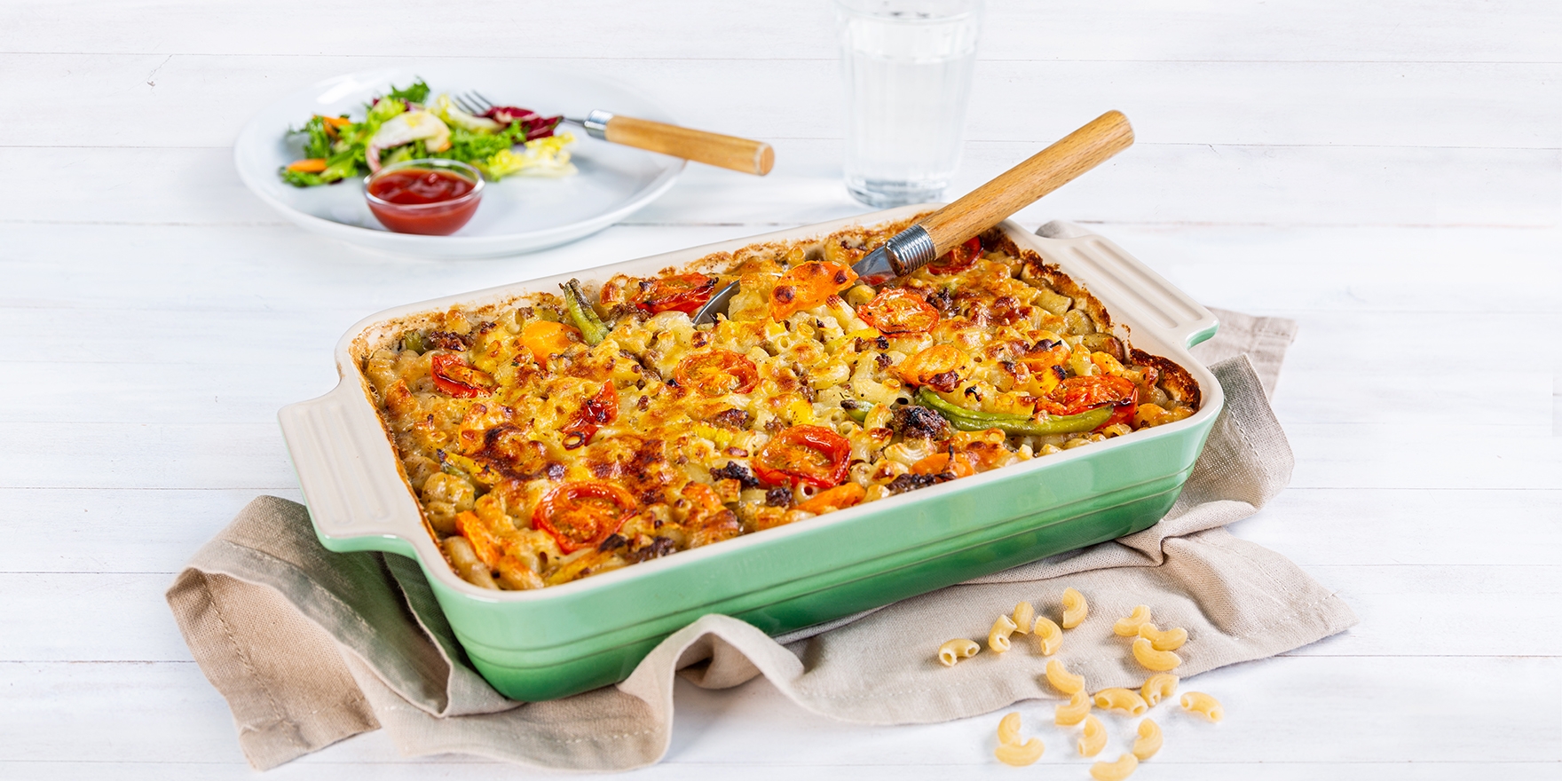 Juhlavuoden makaronilaatikko