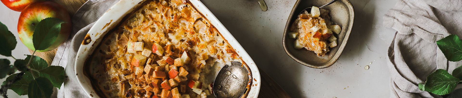 Omenainen uuniriisipuuro