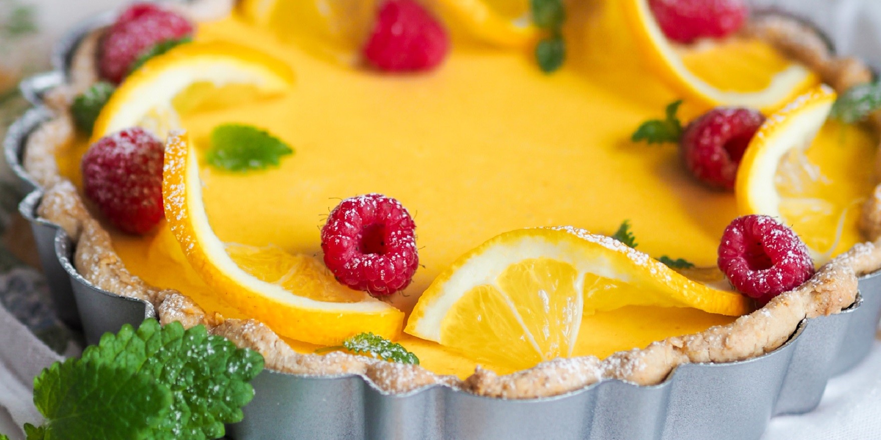 Helppo lakka-pannacottapiirakka