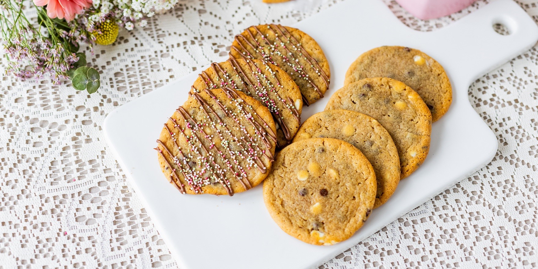 Tuunatut keksit cookietaikinasta