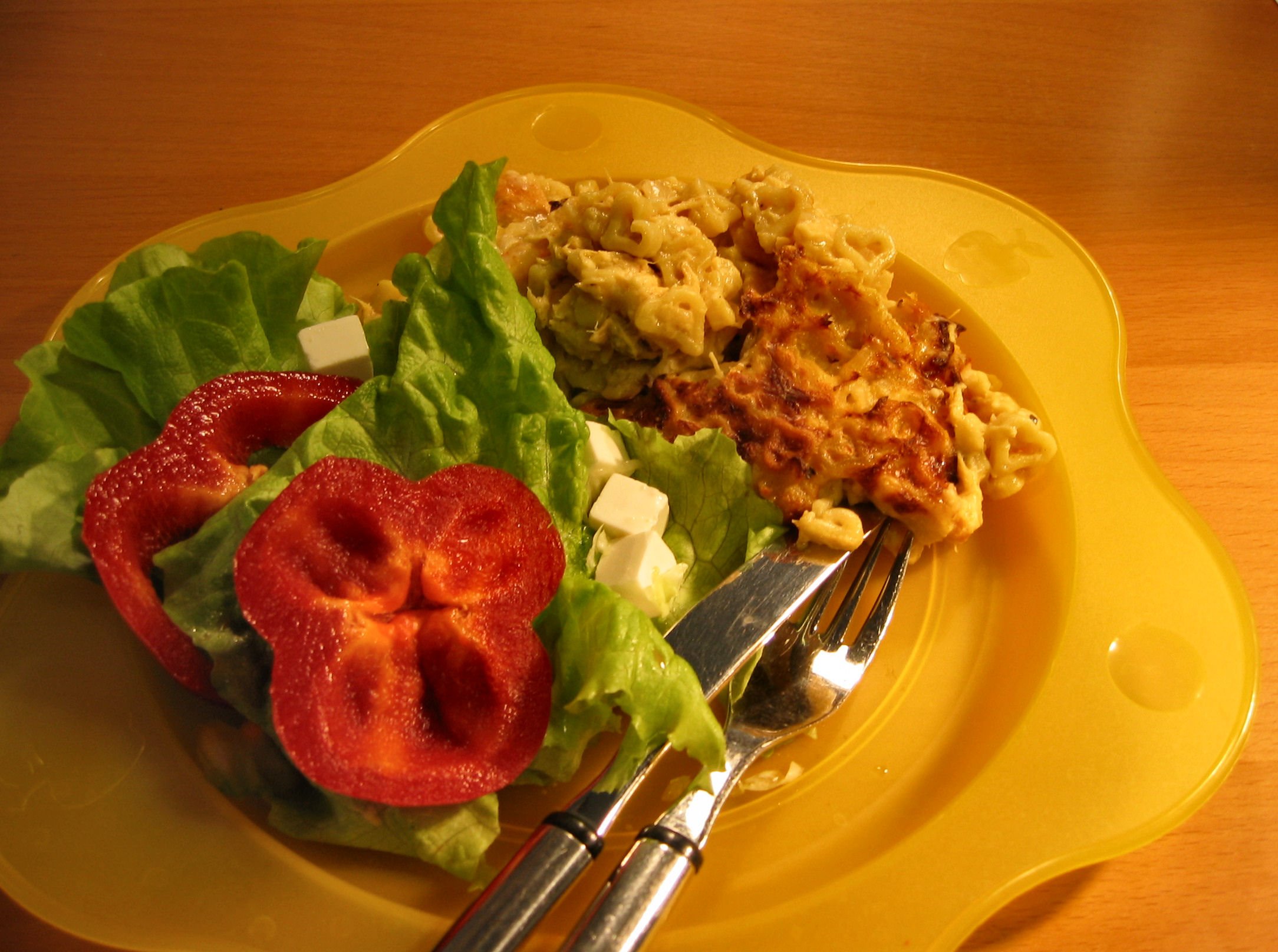 Sydän savulohi-katkarapuvuoka