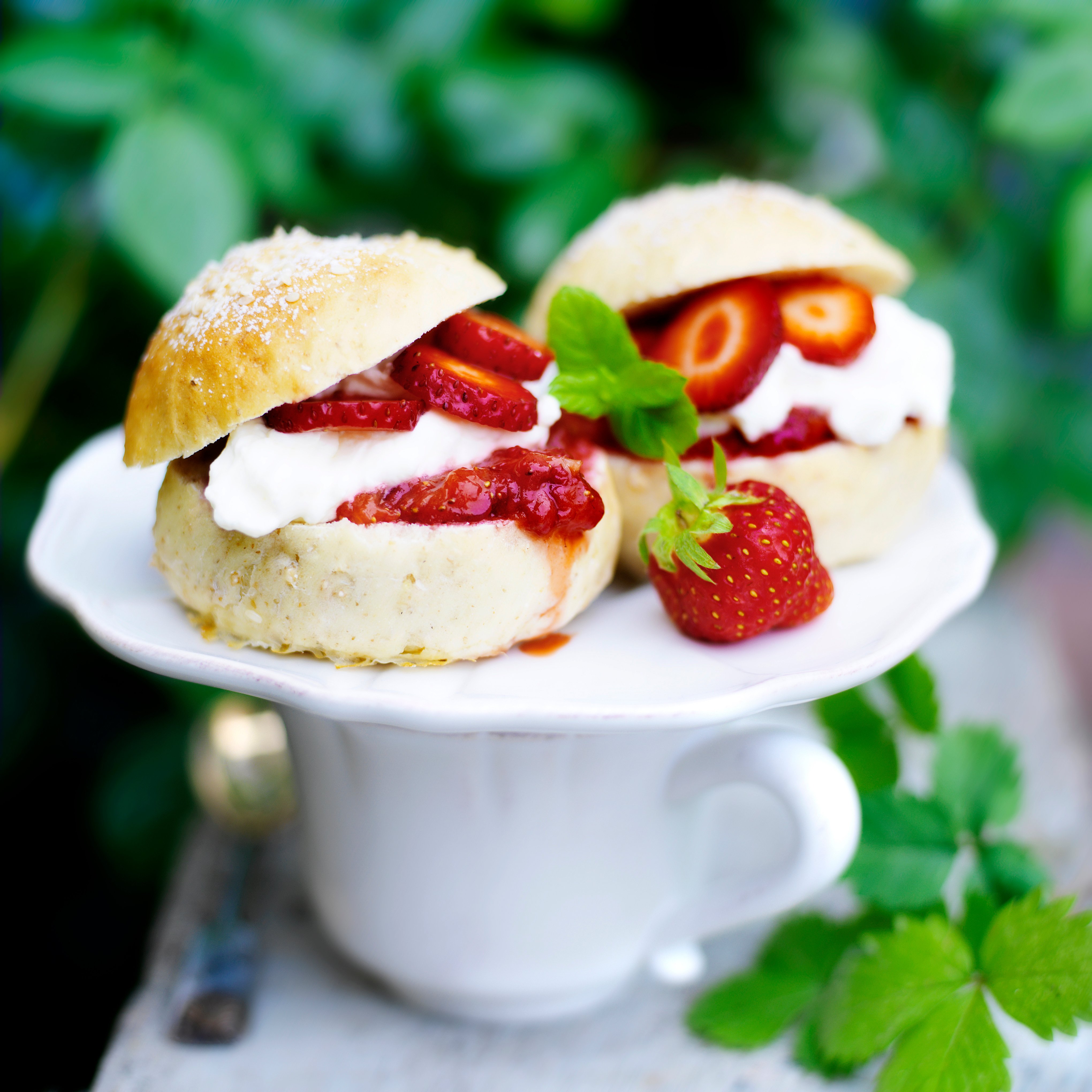 Mansikkahampurilaiset