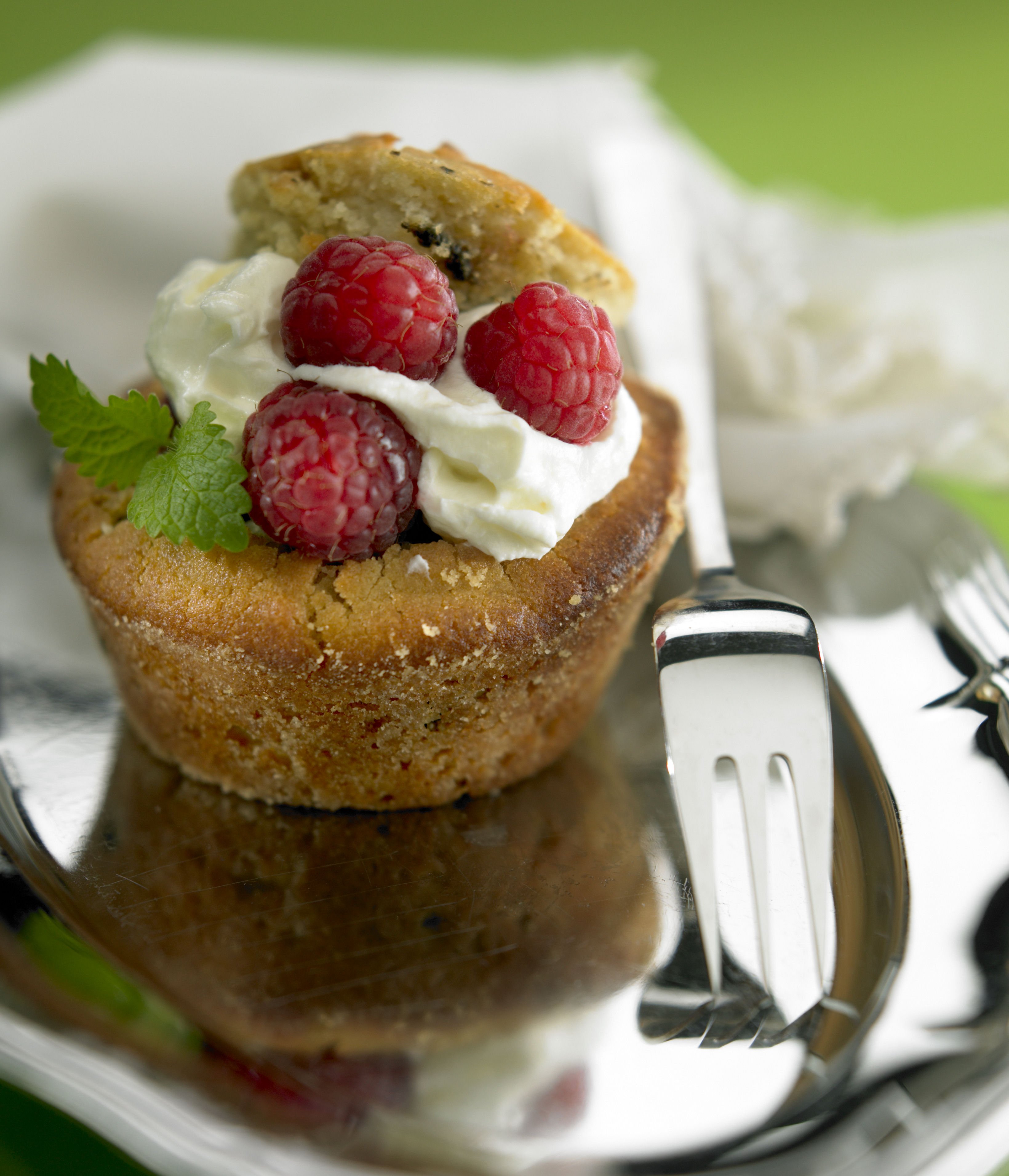 Kaura-ananasmuffinit