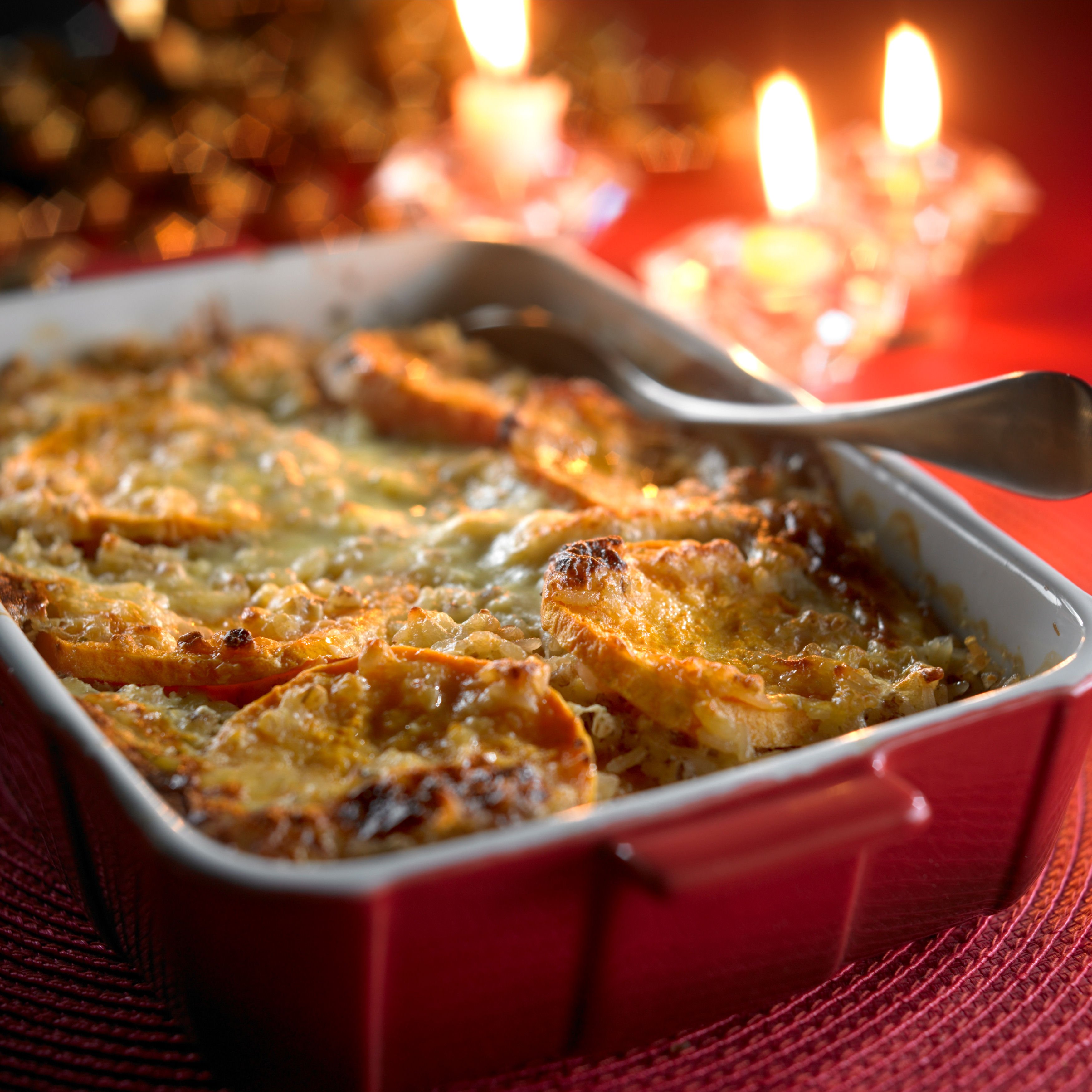 Bataatti-Sinihomejuustolaatikko