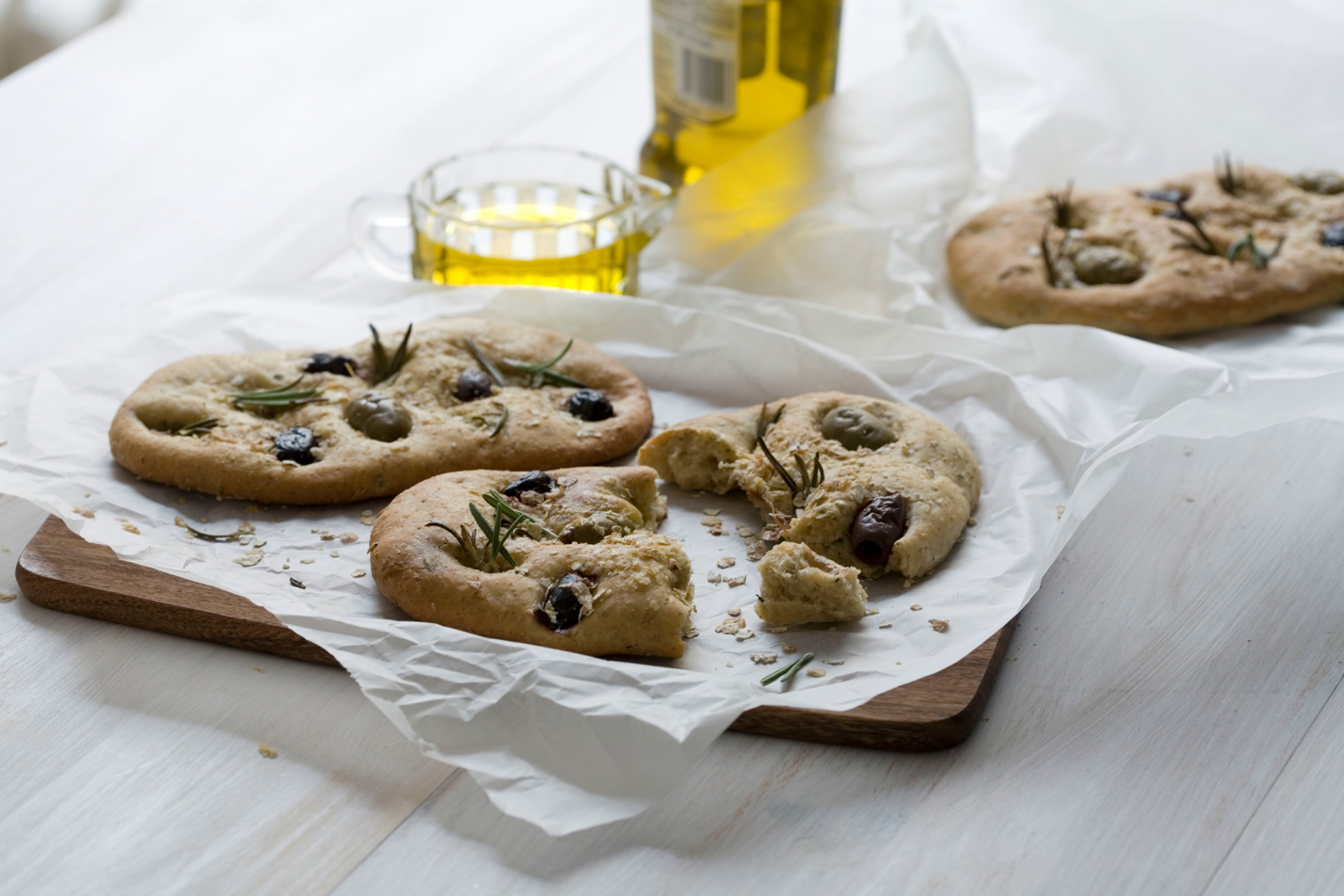 Yrittinen Tumma Kaurafocaccia