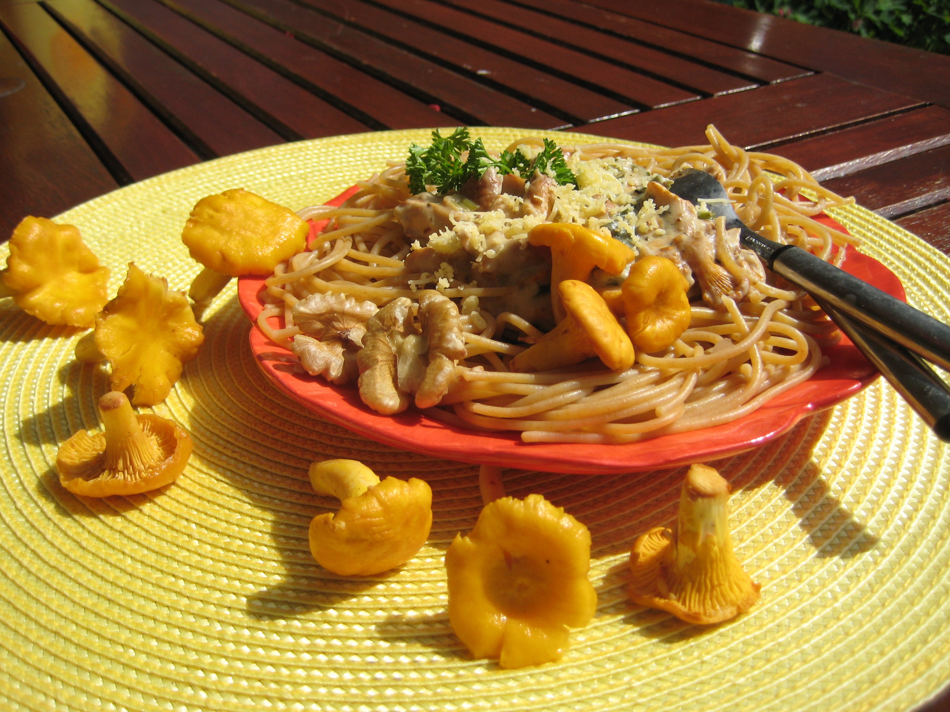 Kantarelli-Pecanpähkinä Spagetti