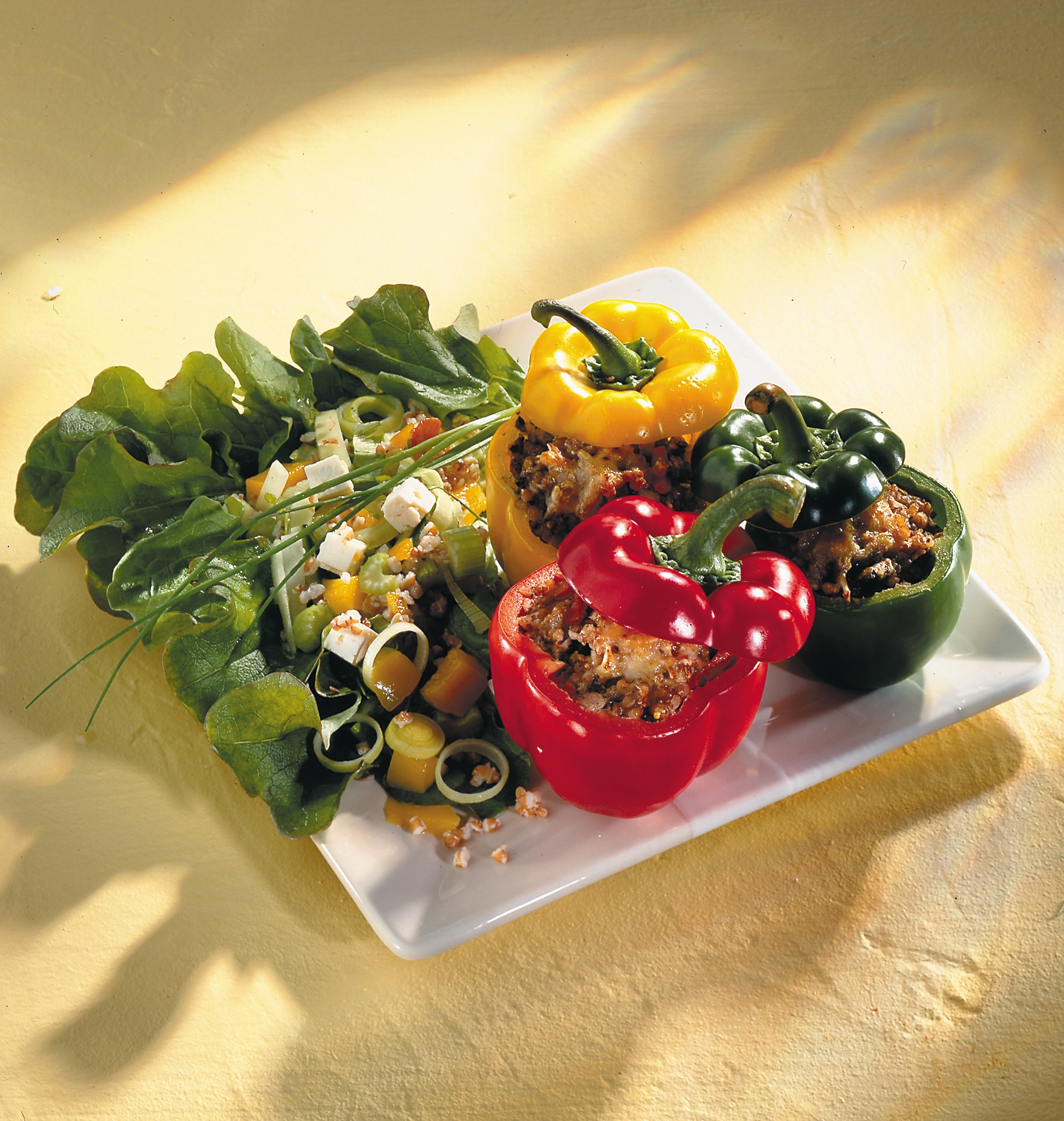 Täytetyt paprikat / kesäkurpitsat