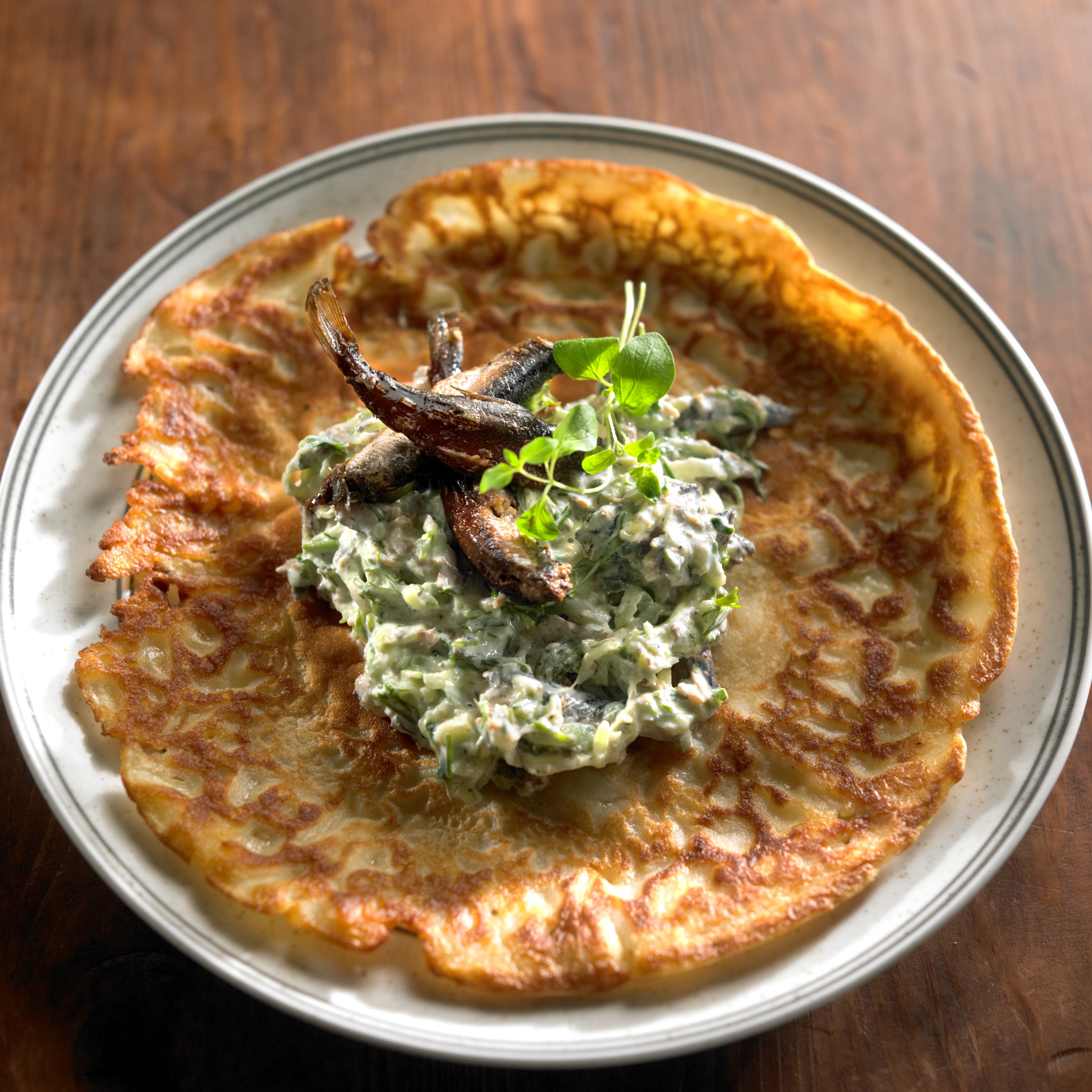 Muurinpohjaräiskäleet ja erilaisia täytteitä