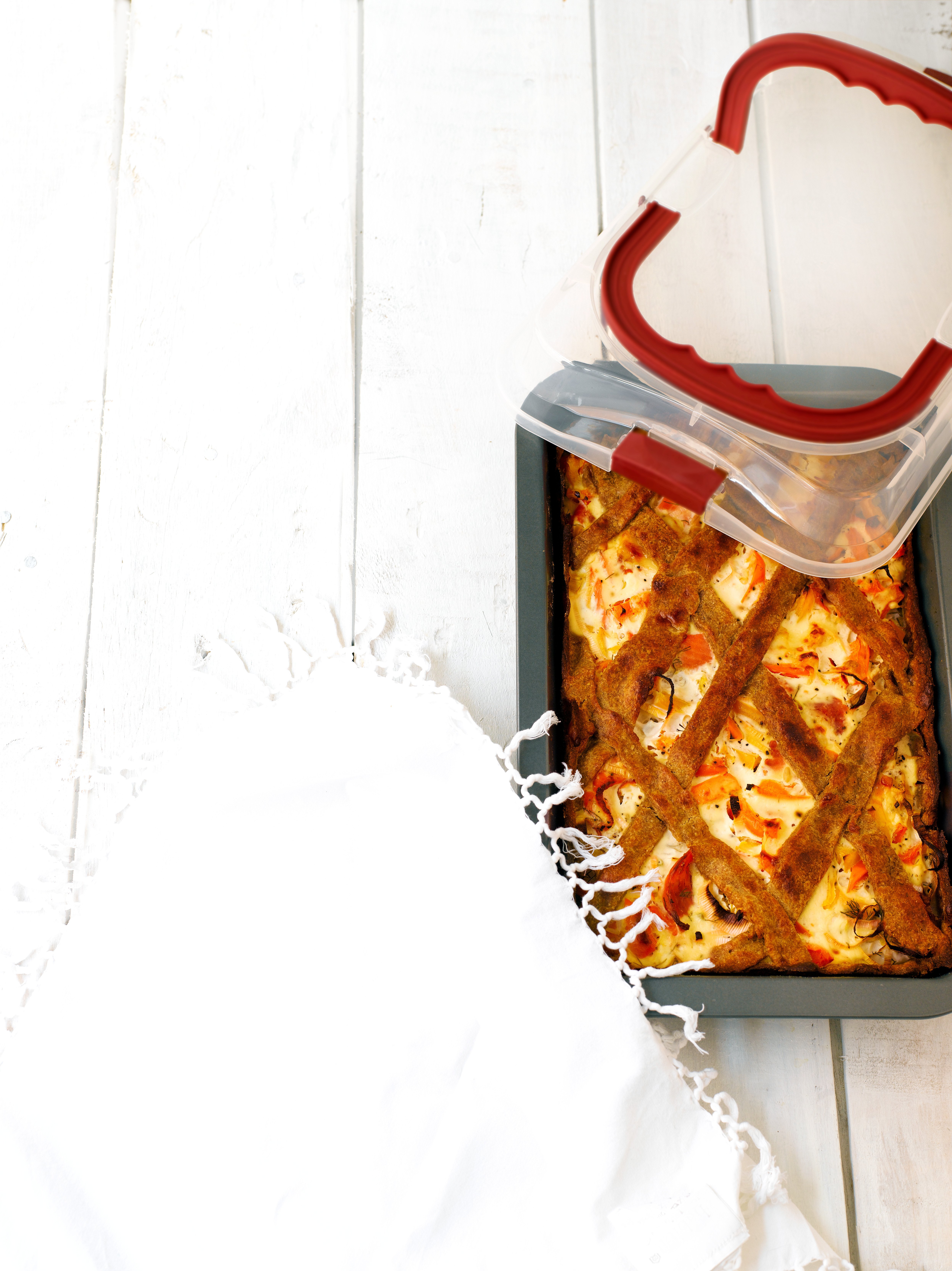 Lohipiirakka Ruistaikinaan