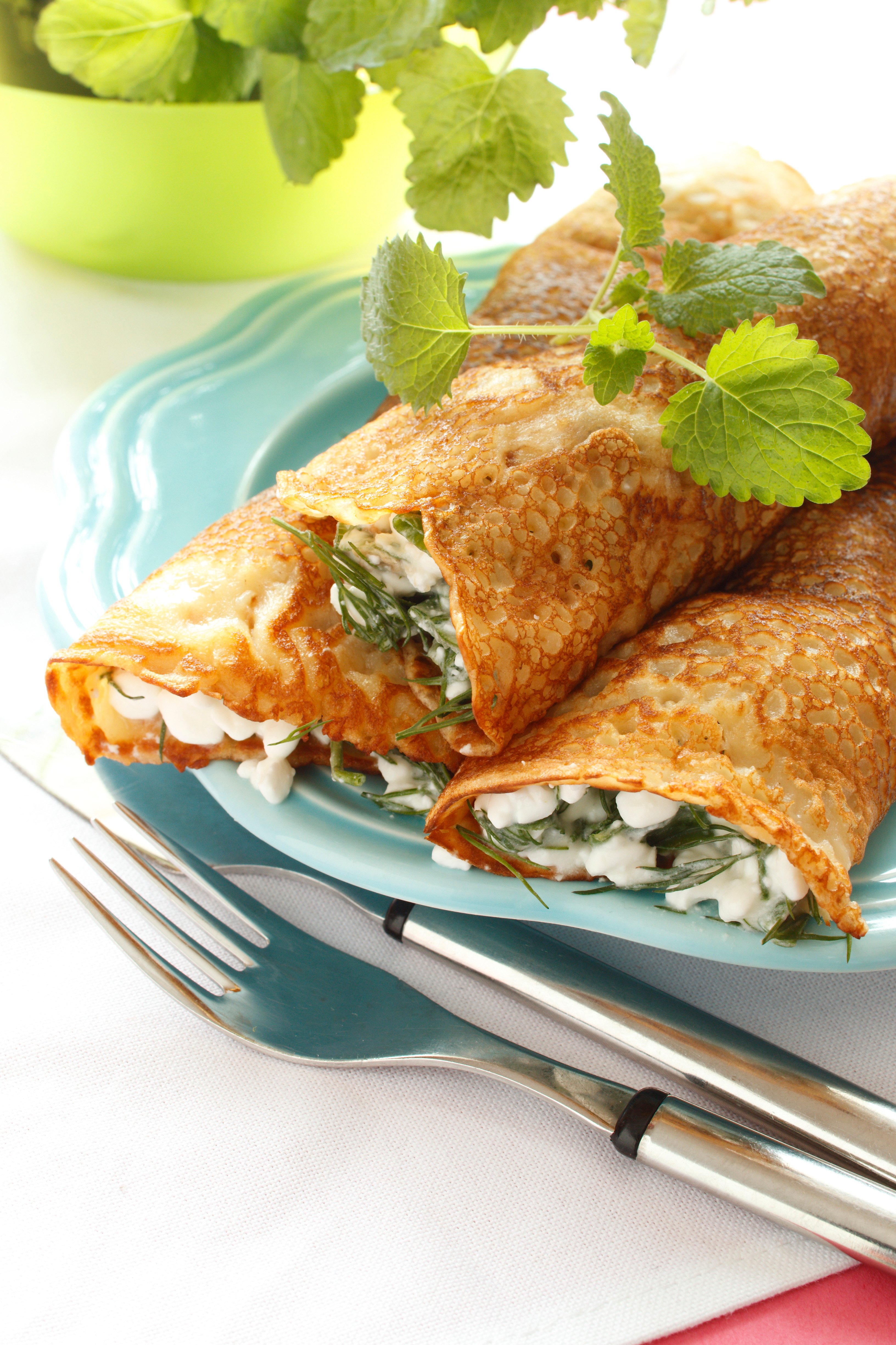 Letturullat Savukalatäytteellä