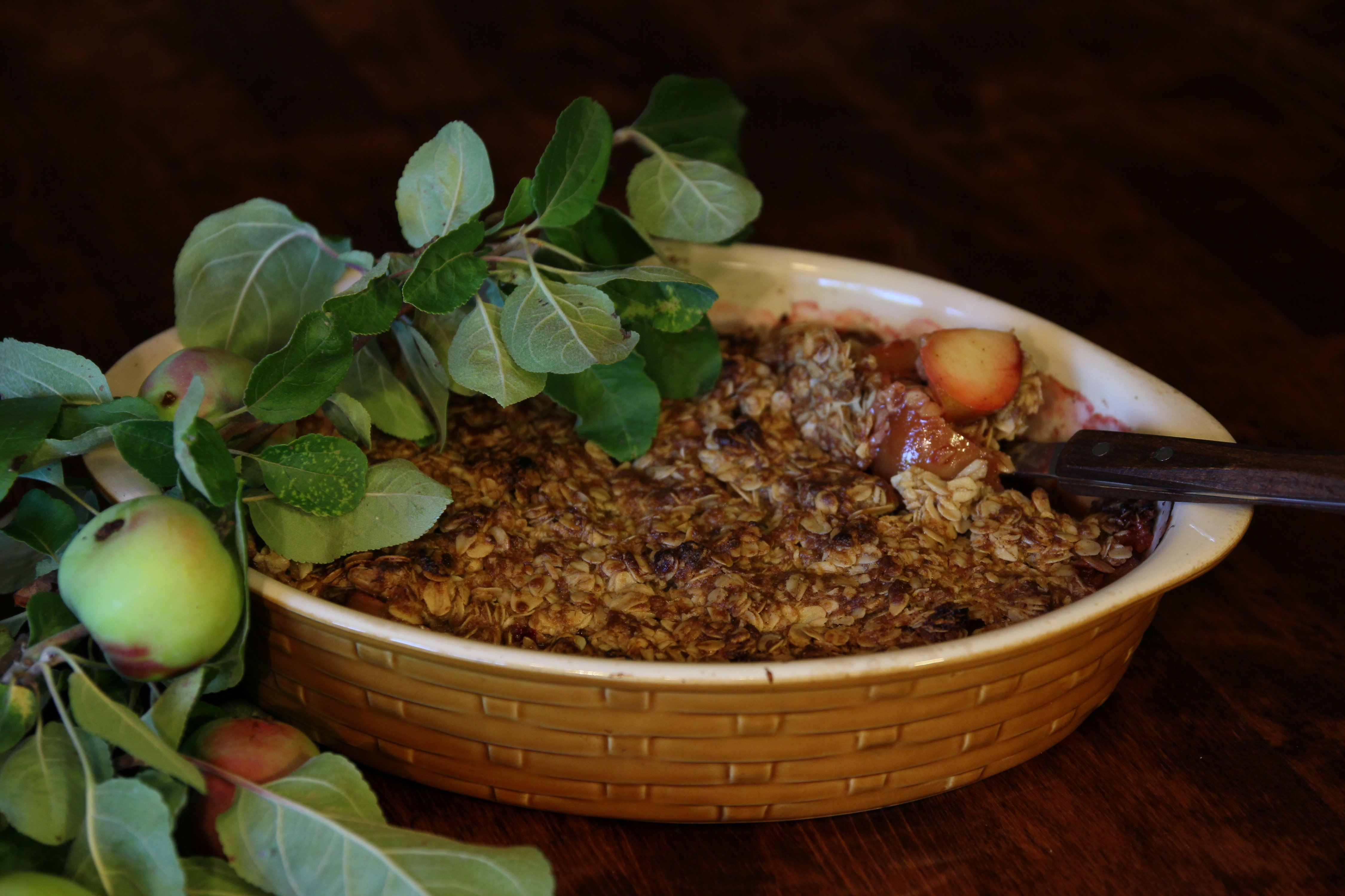 Omena-rommiluumu-kirsikkapaistos