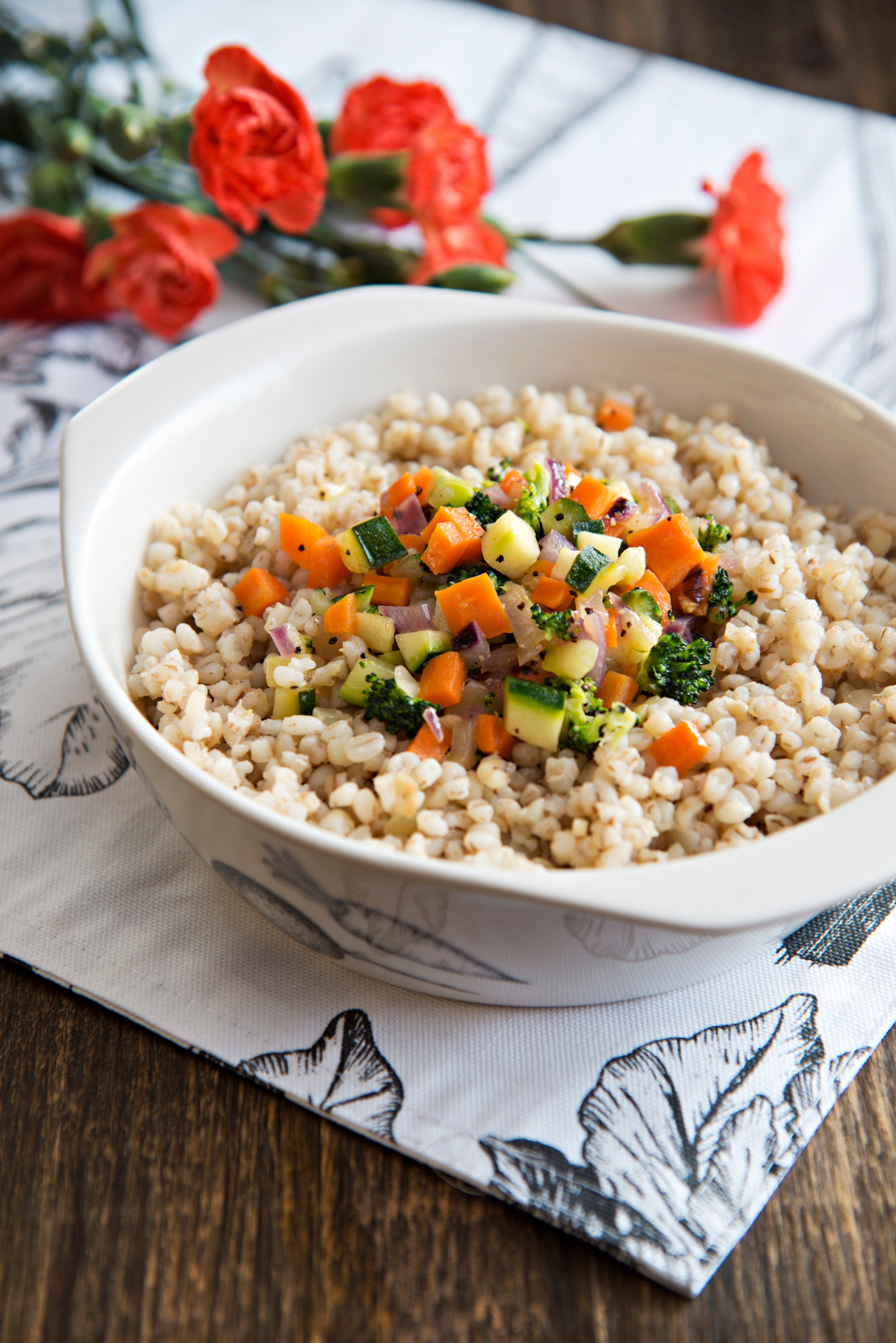 Ohraa hunajakasvismosaiikin kera