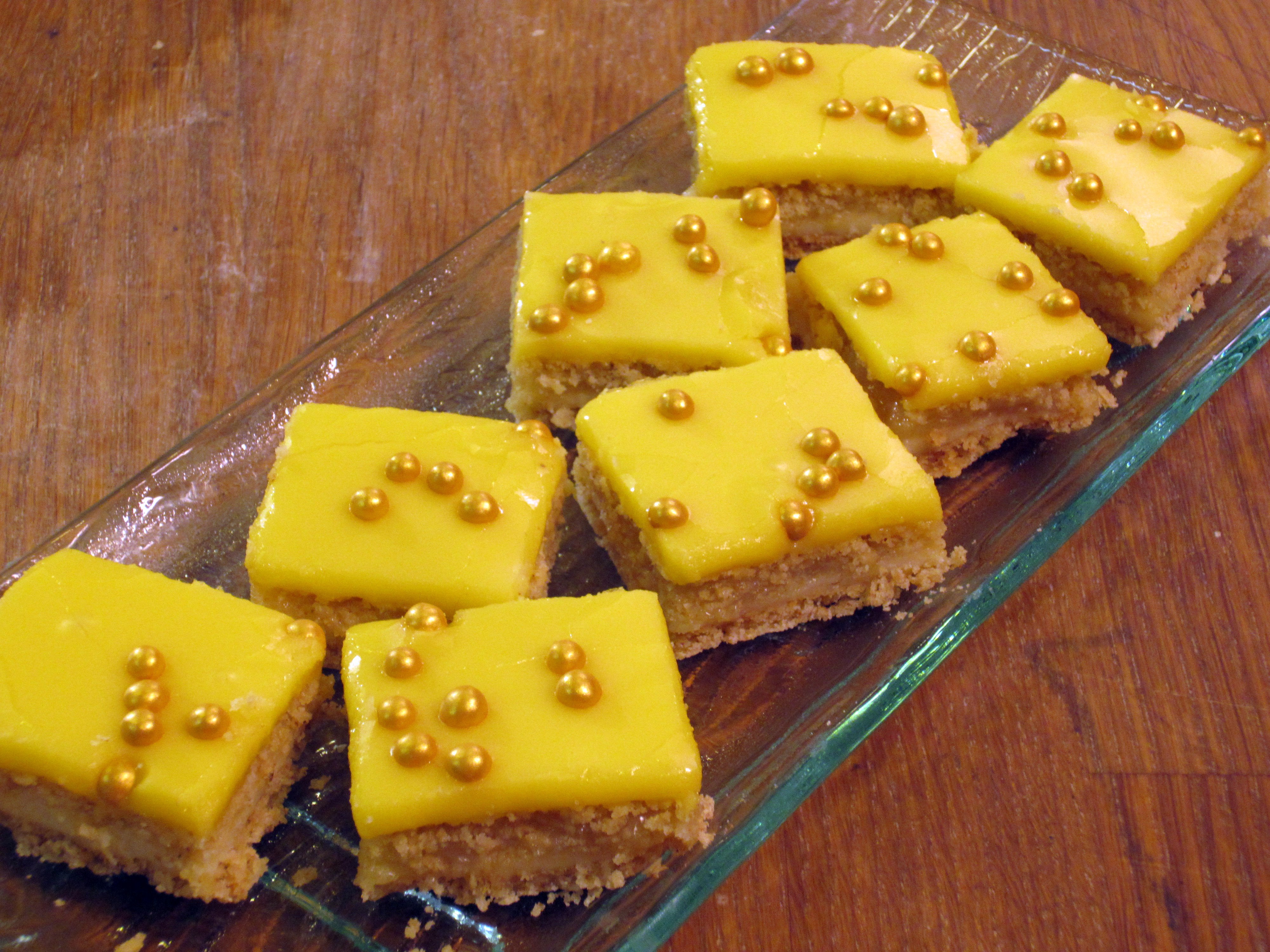 Petit Fours - muroleivokset juhliin