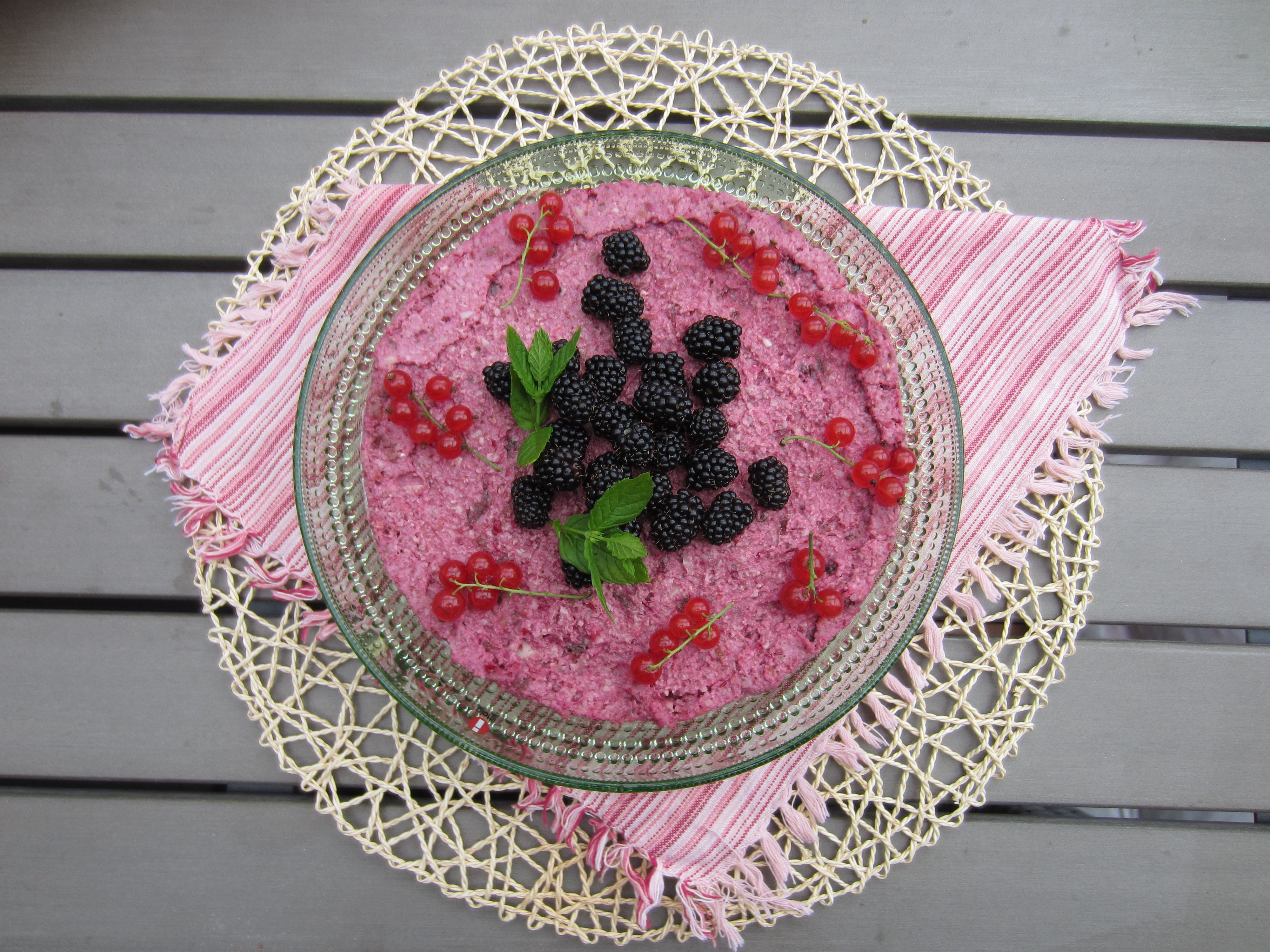 Raakakakku