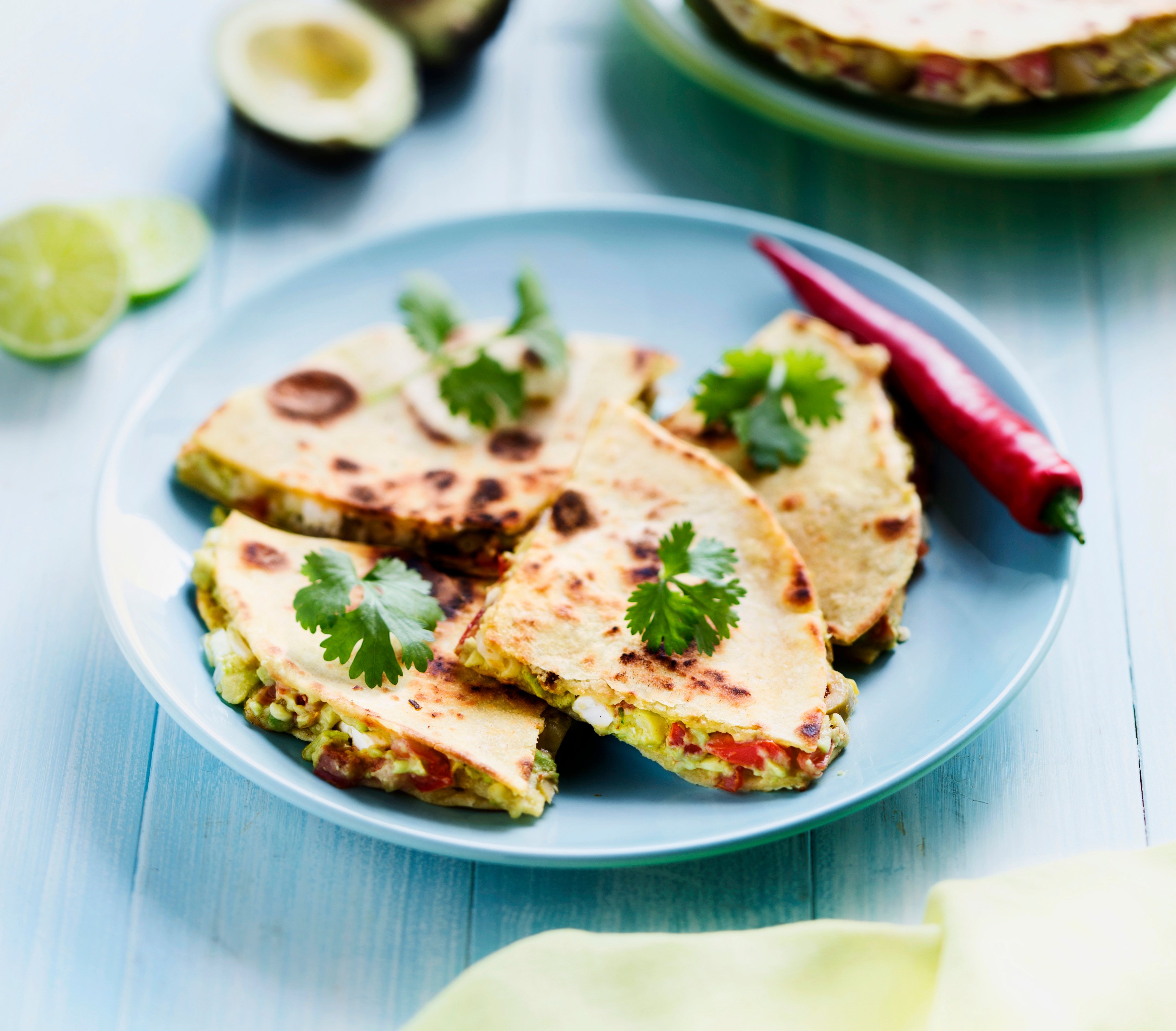 Avokado-juustoquesadillat