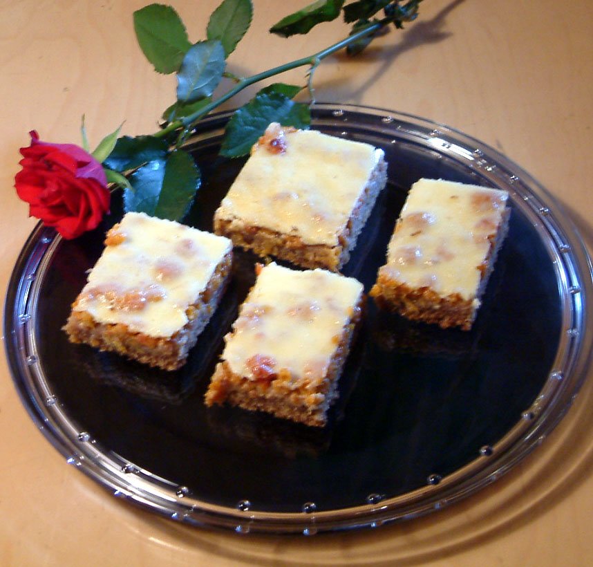 Hilla-valkosuklaapiirakka