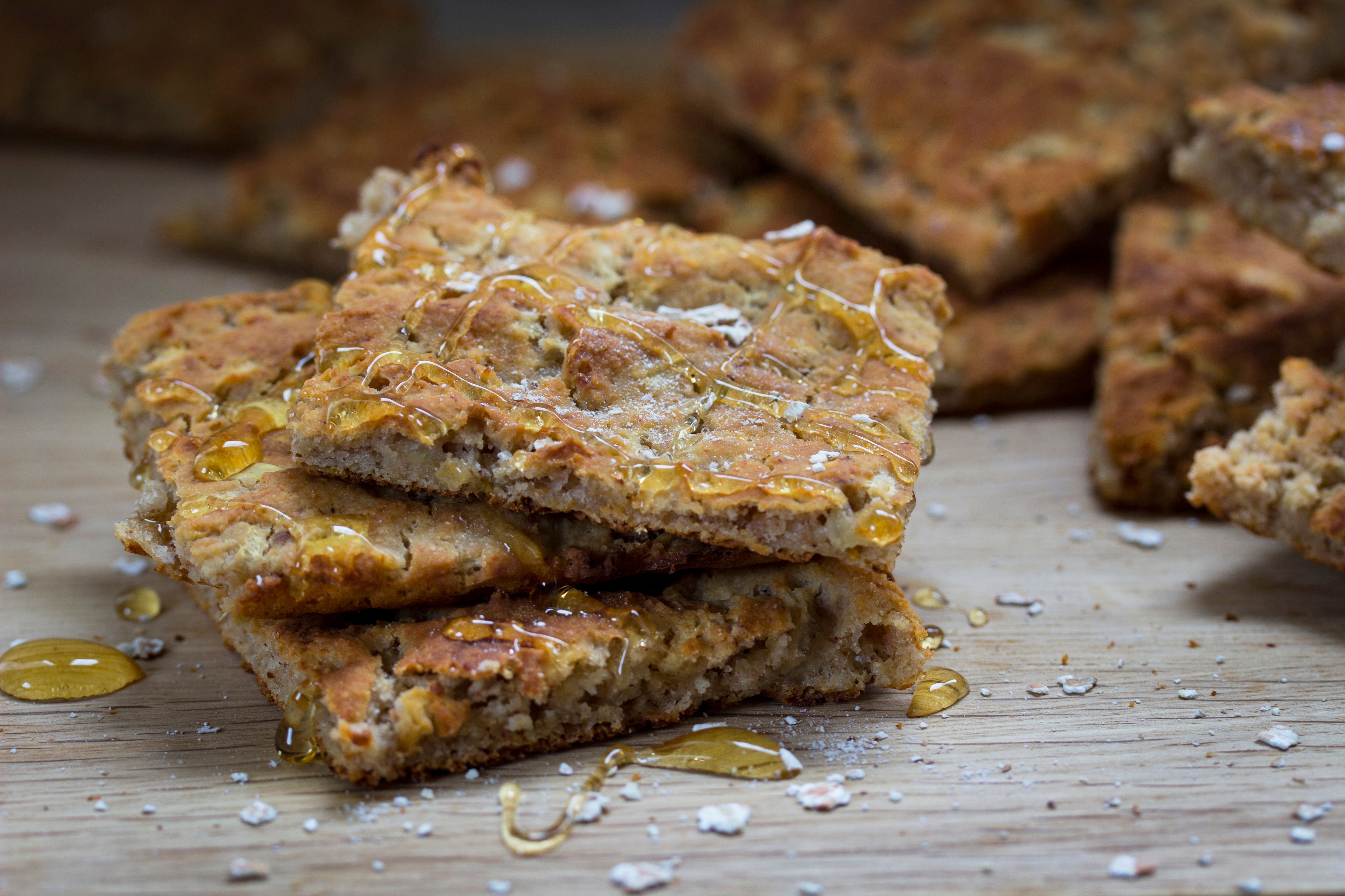 Hunaja-omenaleipäset