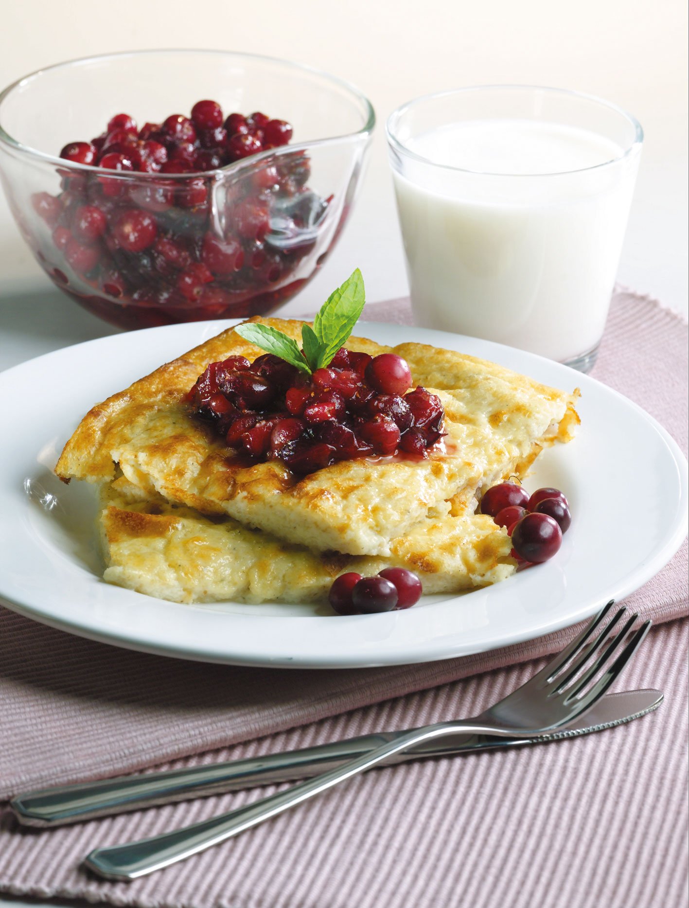 Maukas mannapannukakku