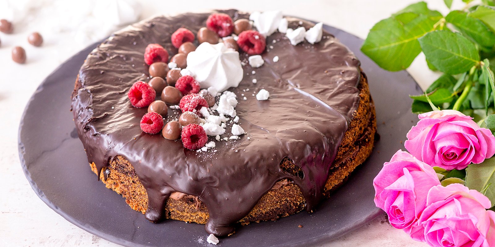 Nutella-suklaakakku