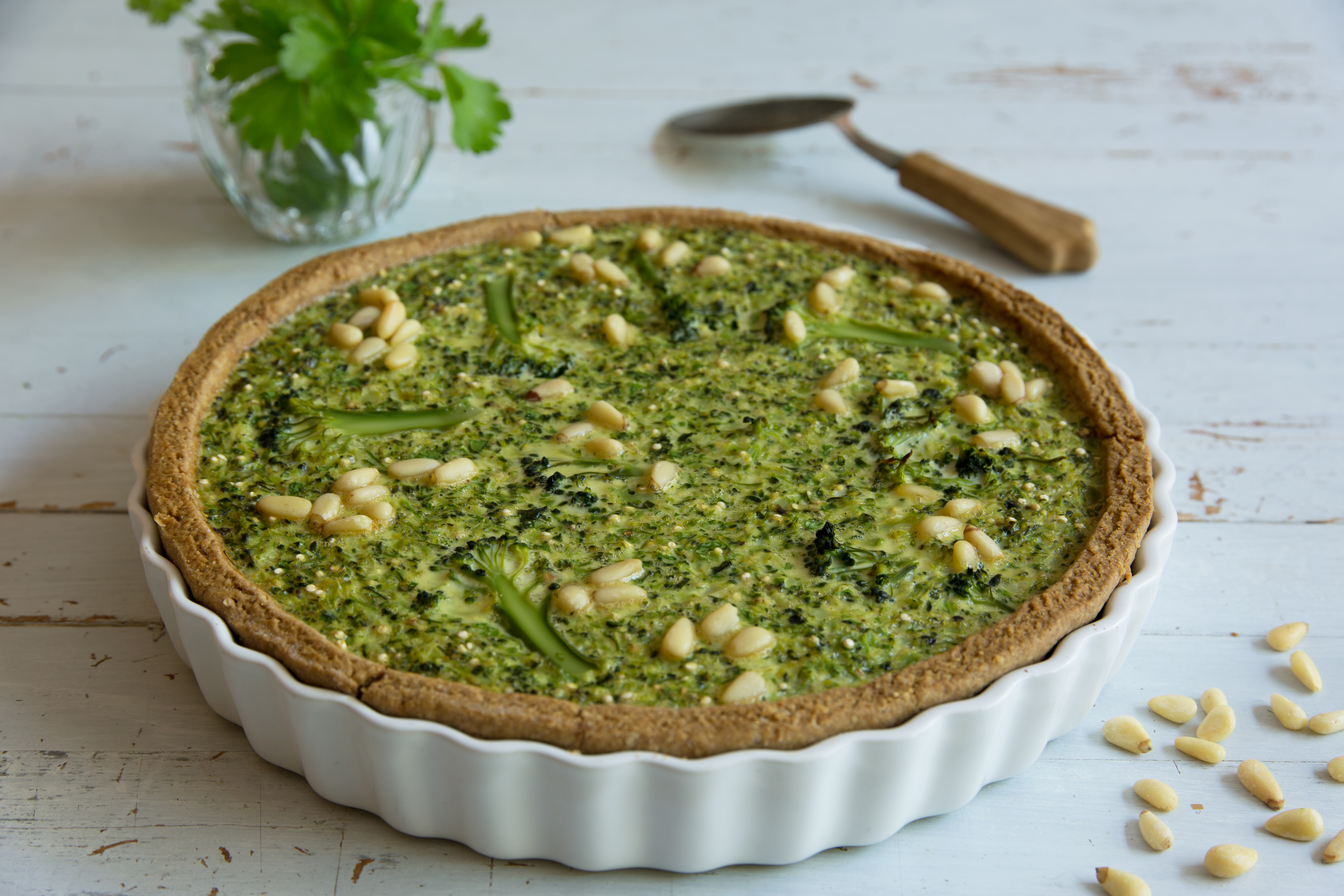 Parsakaali-kvinoapiiras