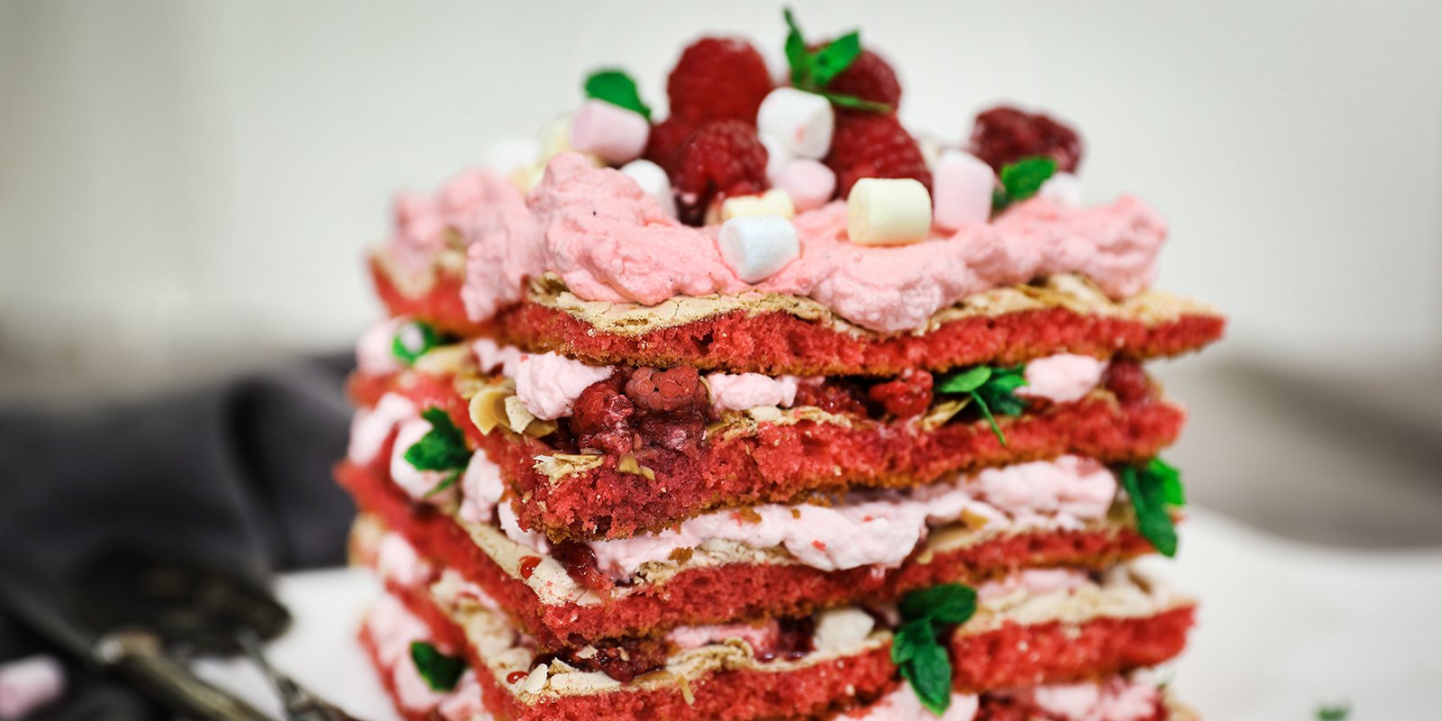 Pinkki Britakakku