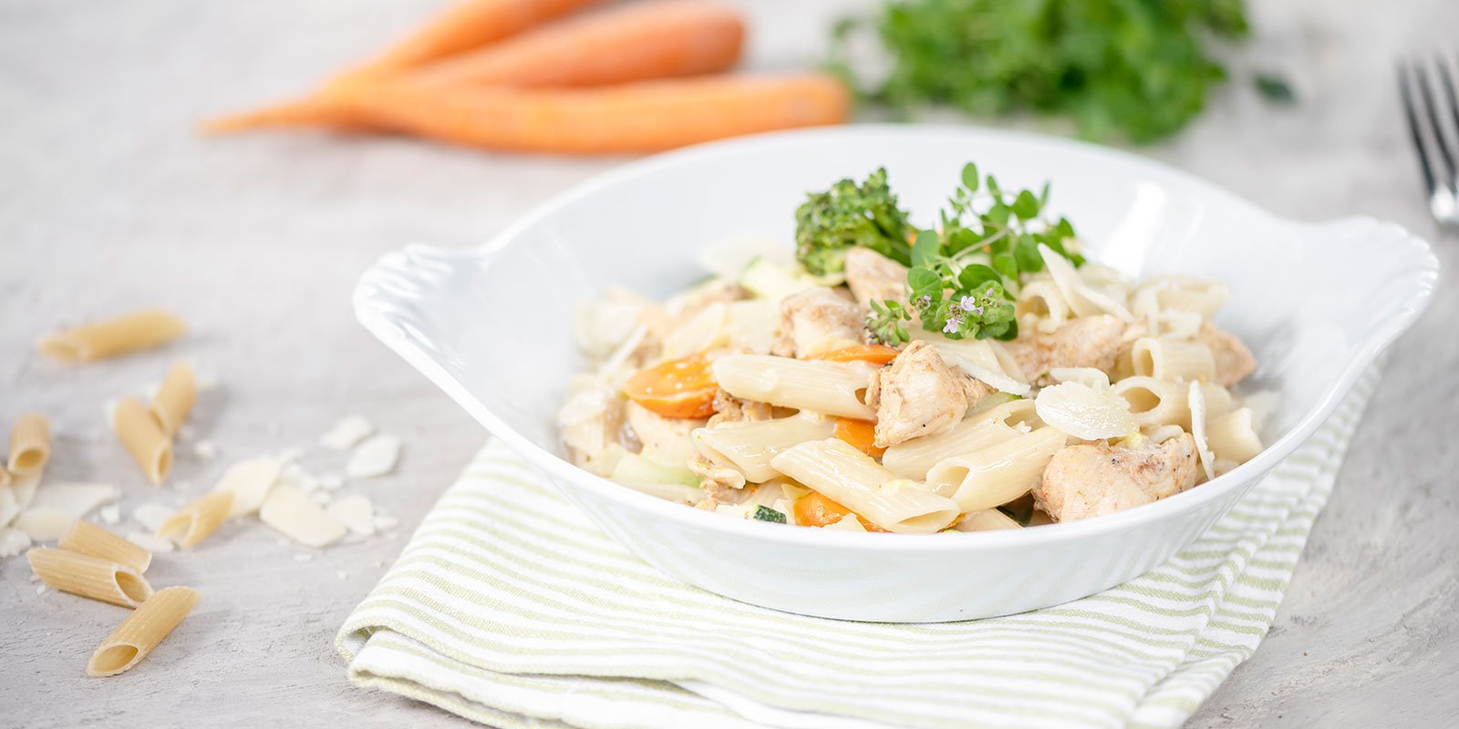 Satokauden broileripasta