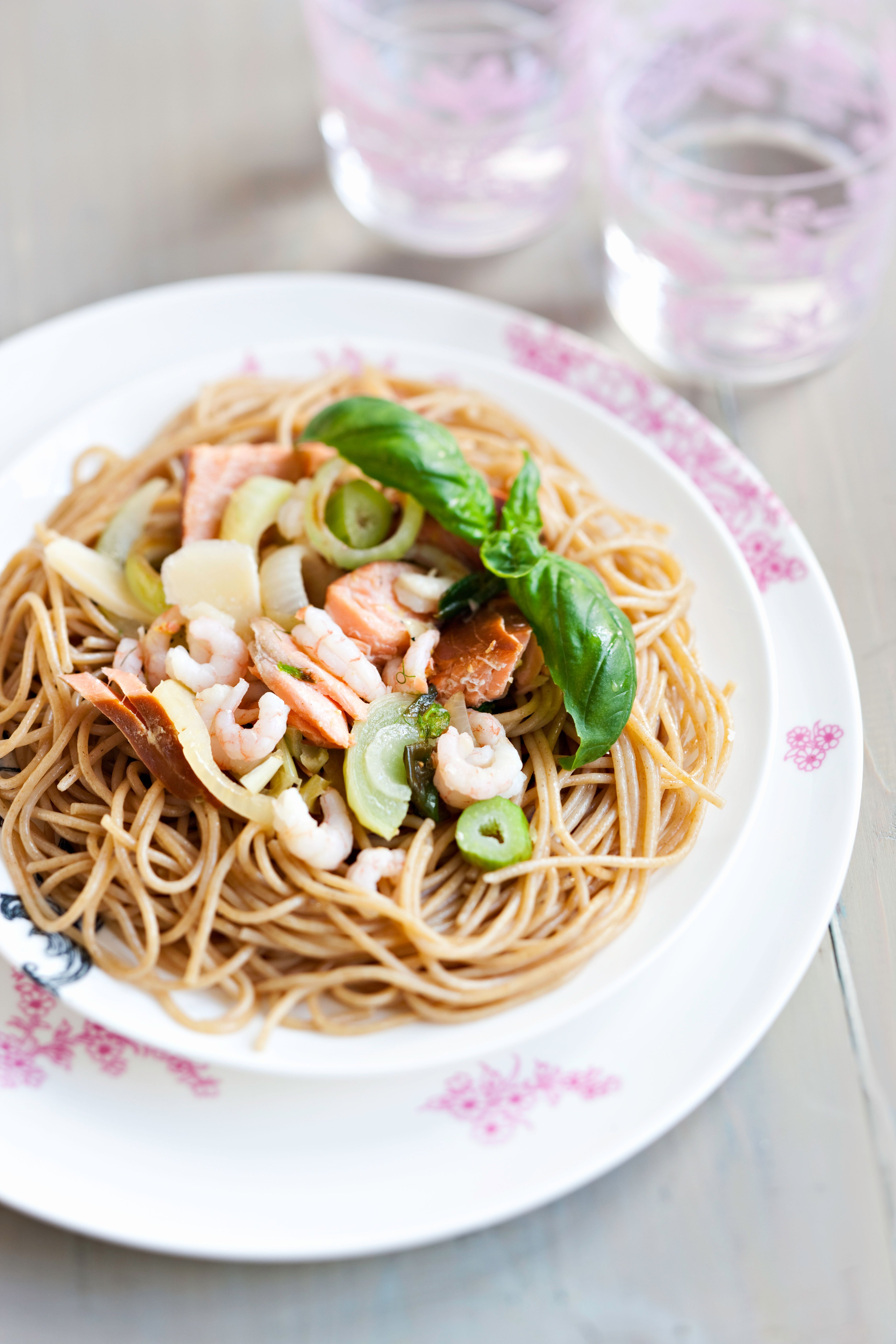 Sportti lohispagetti