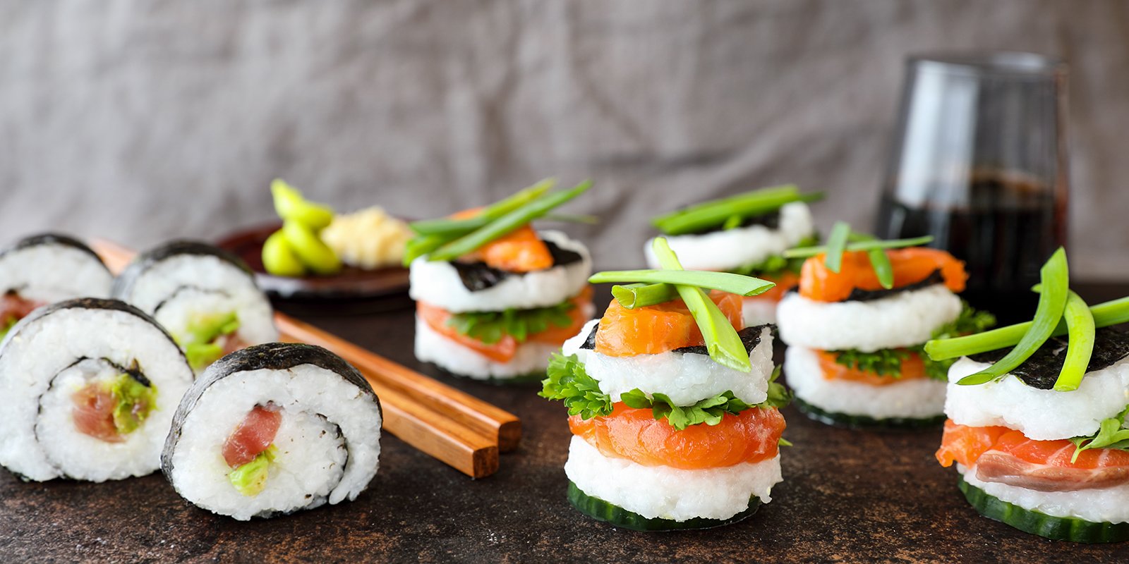 Sushi stack, kerrossushit