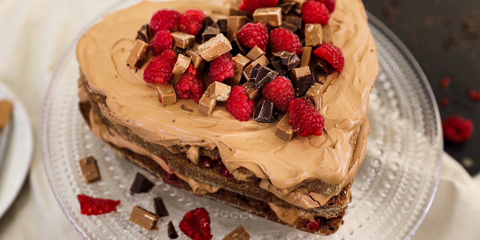 Vegaaninen suklaamoussekakku