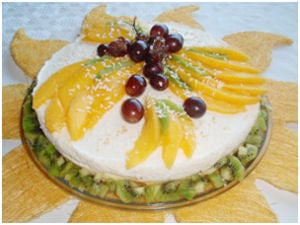 aurinkoinen kookos-mangokakku