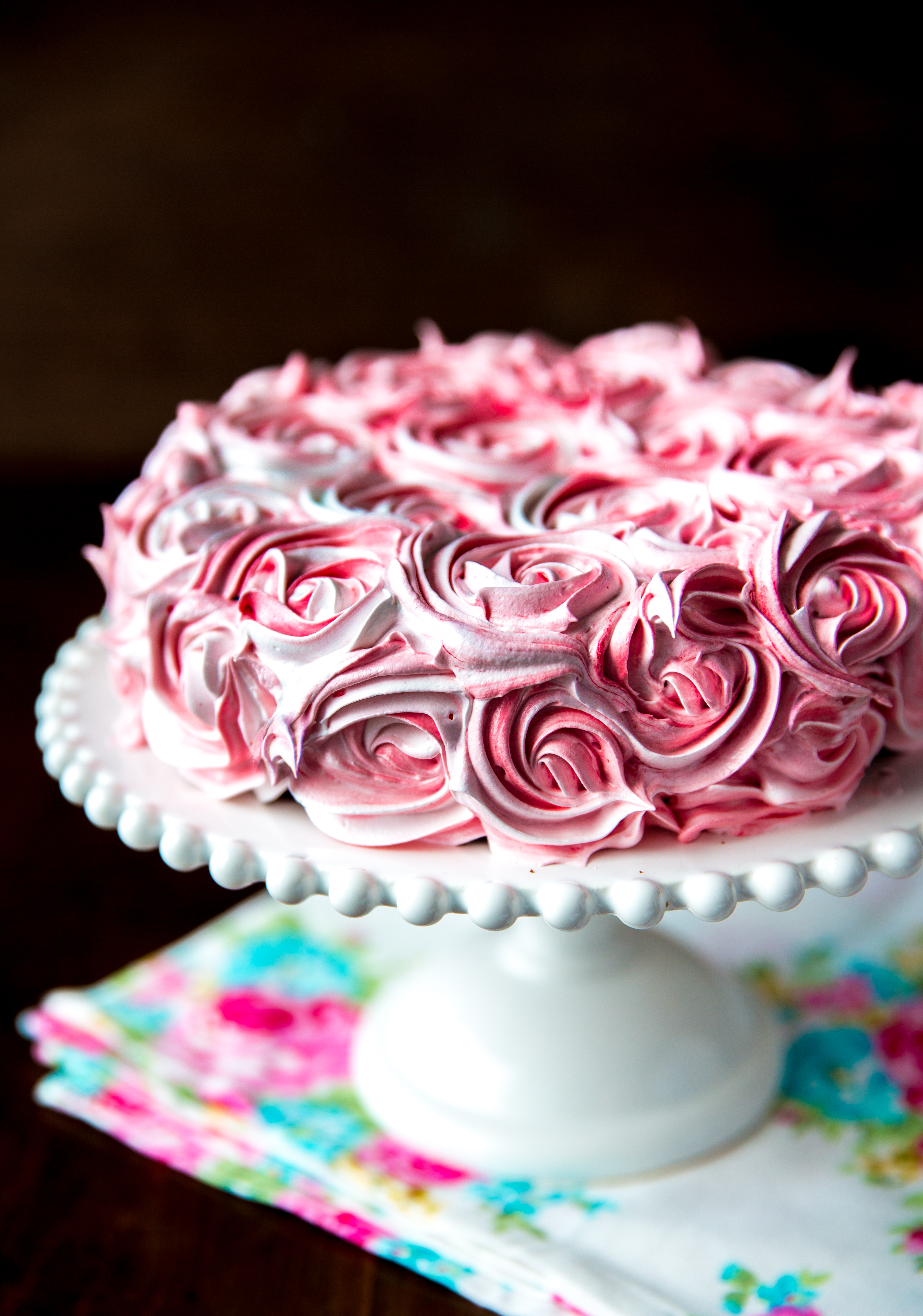 Helppo marenki-suklaakakku