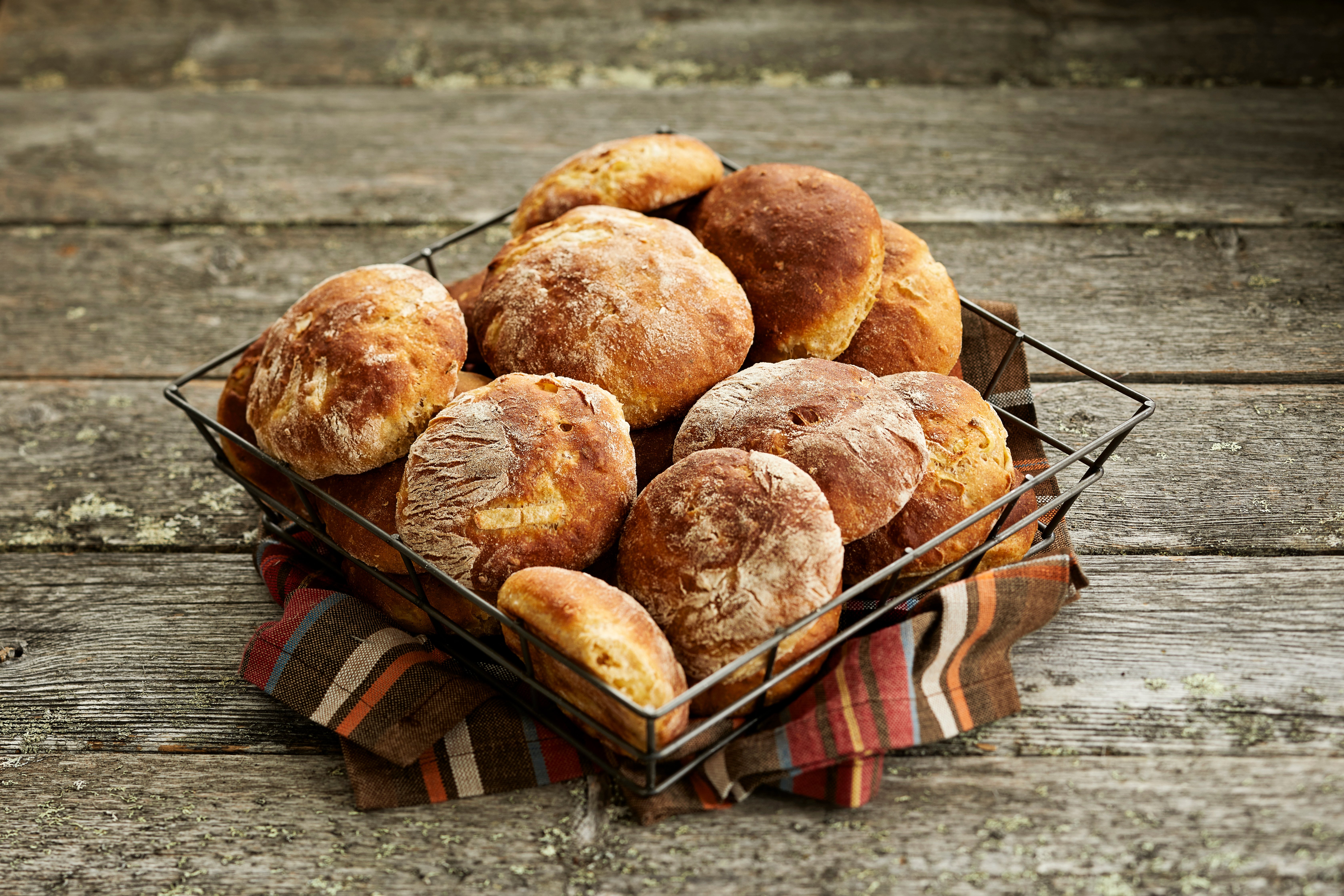 pähkinäiset-lanttusämpylät