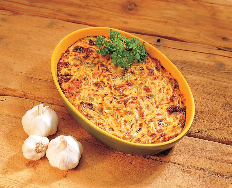 Helppo sadepäivän spagettivuoka