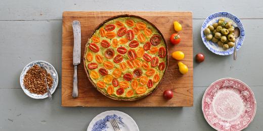 Vegaaninen kirsikkatomaattipiirakka