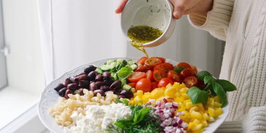 Kreikkalainen pastasalaatti