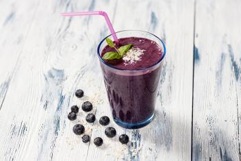 Mustikka-vihersmoothie