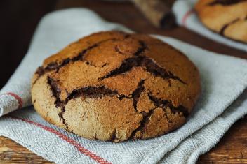 Juureen leivottu ruisleipä