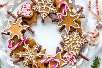 Kuvassa Kinuskikissan Piparikranssi