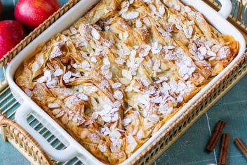 Omenapiirakka filotaikinasta