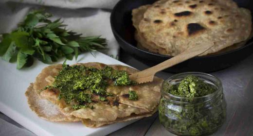 Chapati hortapestolla