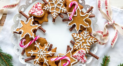 Kuvassa Kinuskikissan Piparikranssi