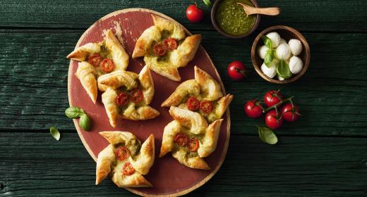 Tomaatti-pestotortut