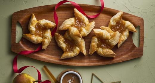 Päärynä-kinuski joulutortut