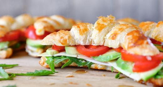 Croissant Club Sandwichit