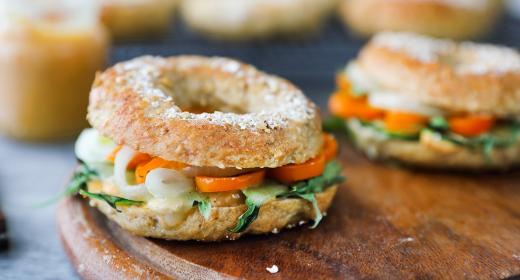 Kauraisat bagelit