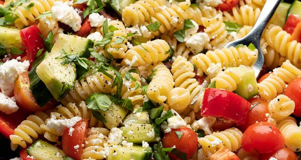 Pastasalaatti