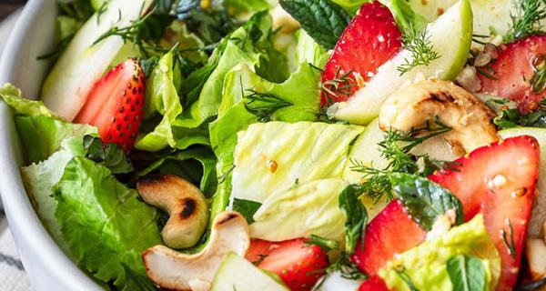 Myllyn Parhaan kesäiset salaatit