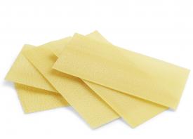 Valmiiksi esikeitettyjä lasagnelevyjä